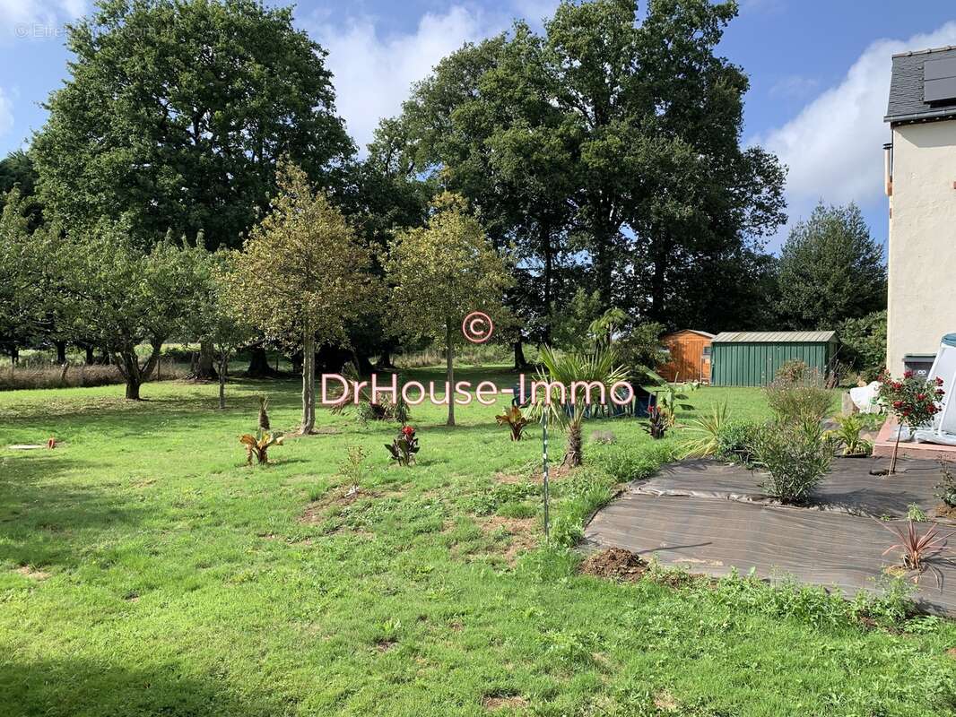 Maison 144 m² à Saint-Malo-Des-Trois-Fontaines  - photo 24
