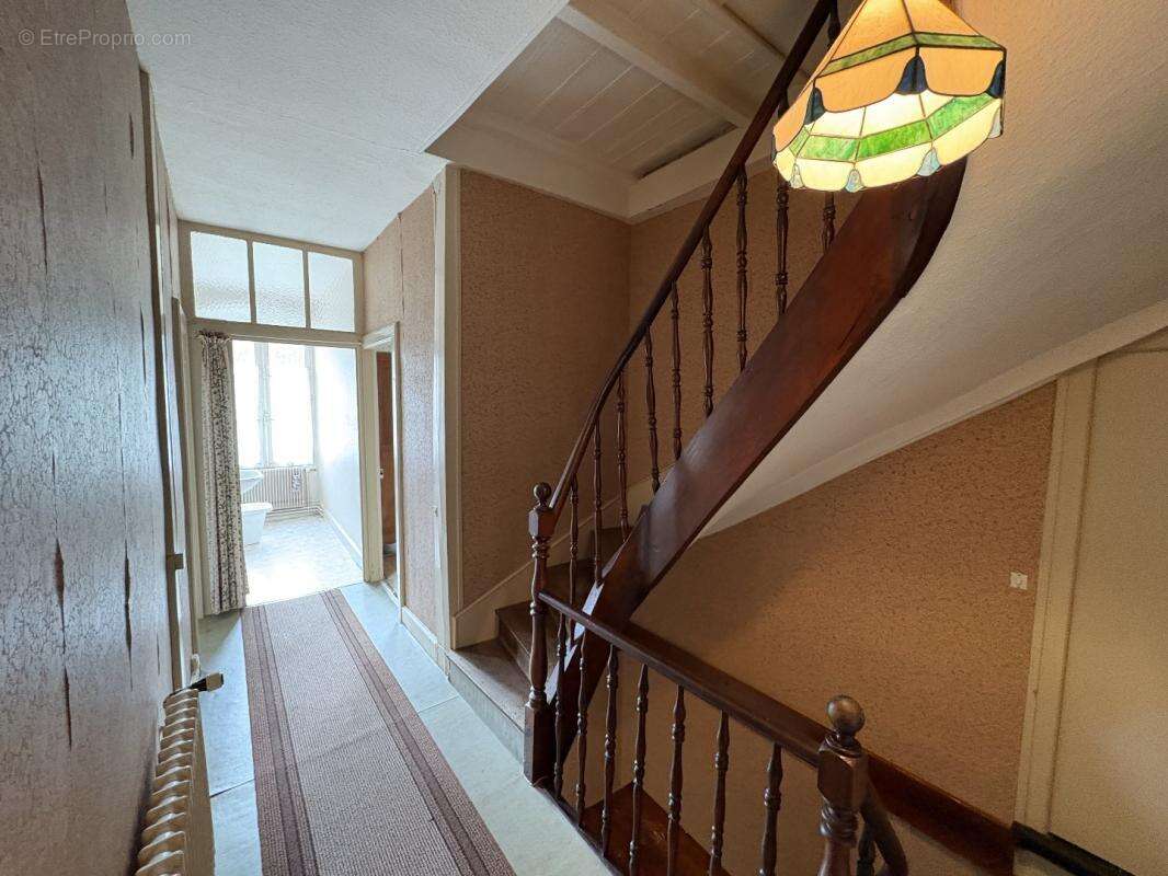 Maison à AYEN
