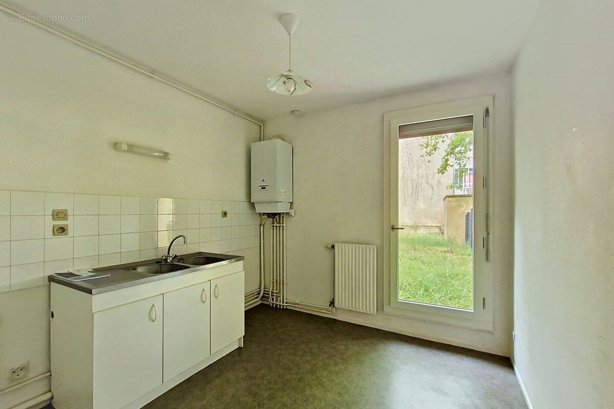 Appartement à BELLEVILLE