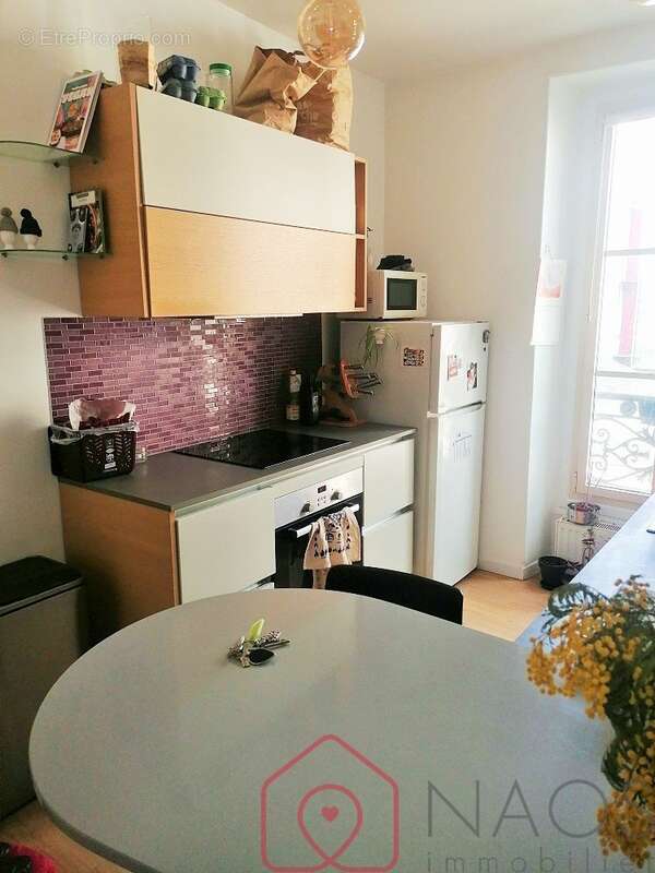 Appartement à PARIS-12E