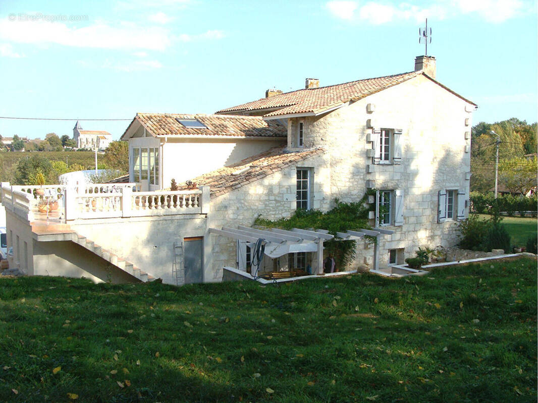 Maison à VILLEGOUGE