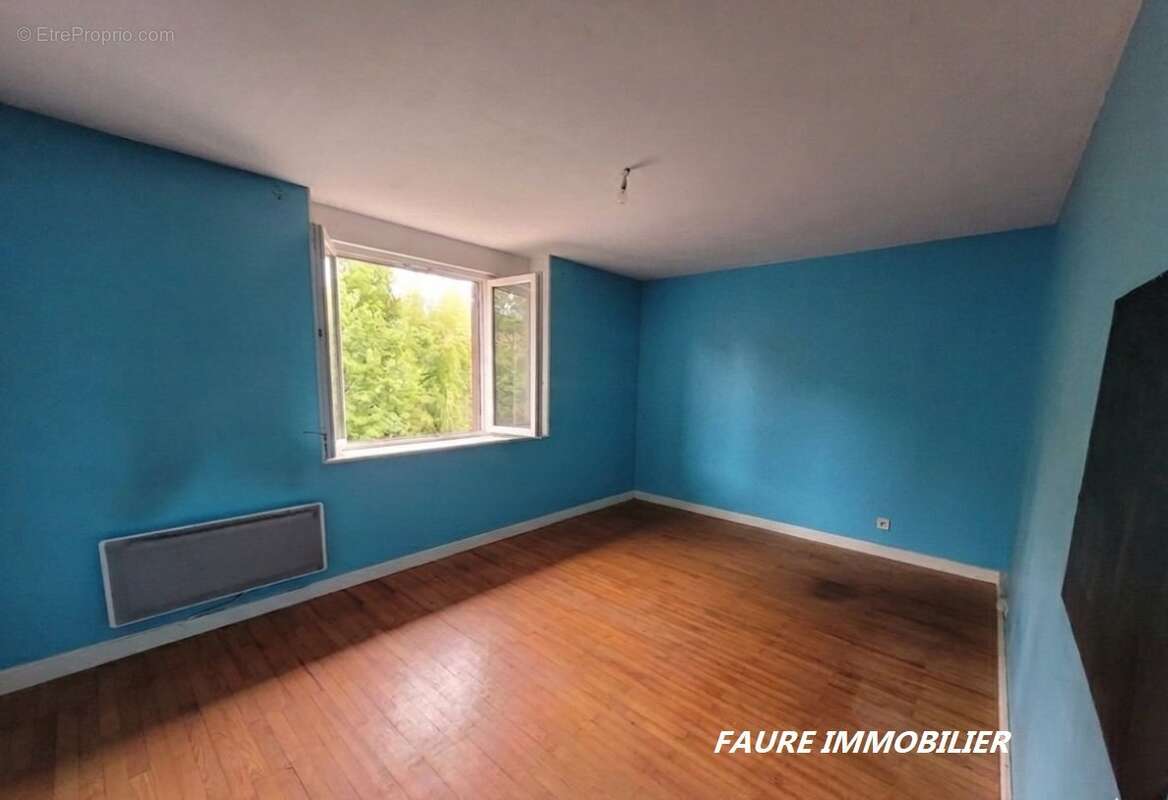 Maison à CHARVIEU-CHAVAGNEUX