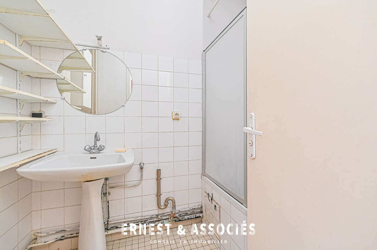 Appartement à PARIS-20E