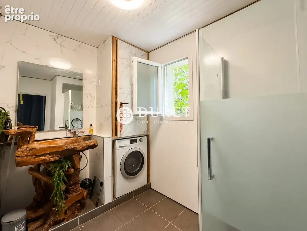 Maison 99 m² à Challans  - photo 9