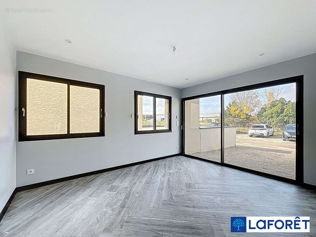 Maison à IS-SUR-TILLE