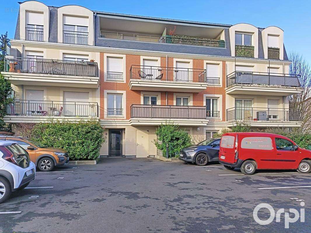 Appartement à LONGJUMEAU