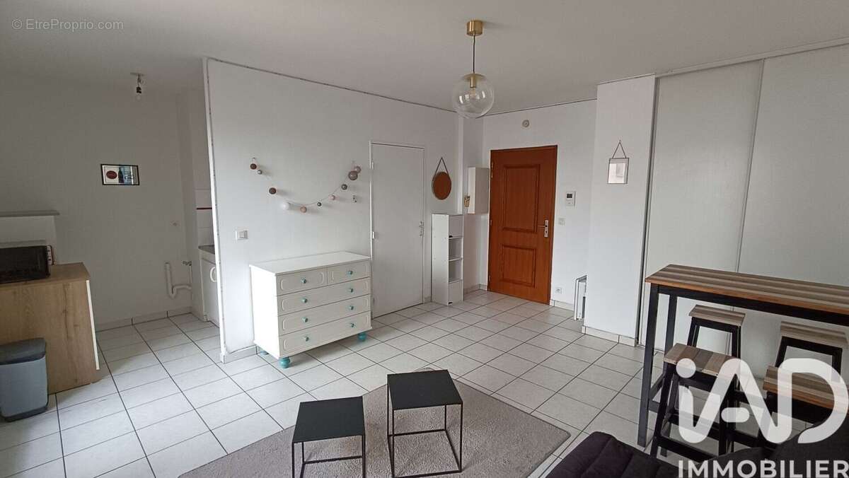 Photo 2 - Appartement à CHATEAUROUX