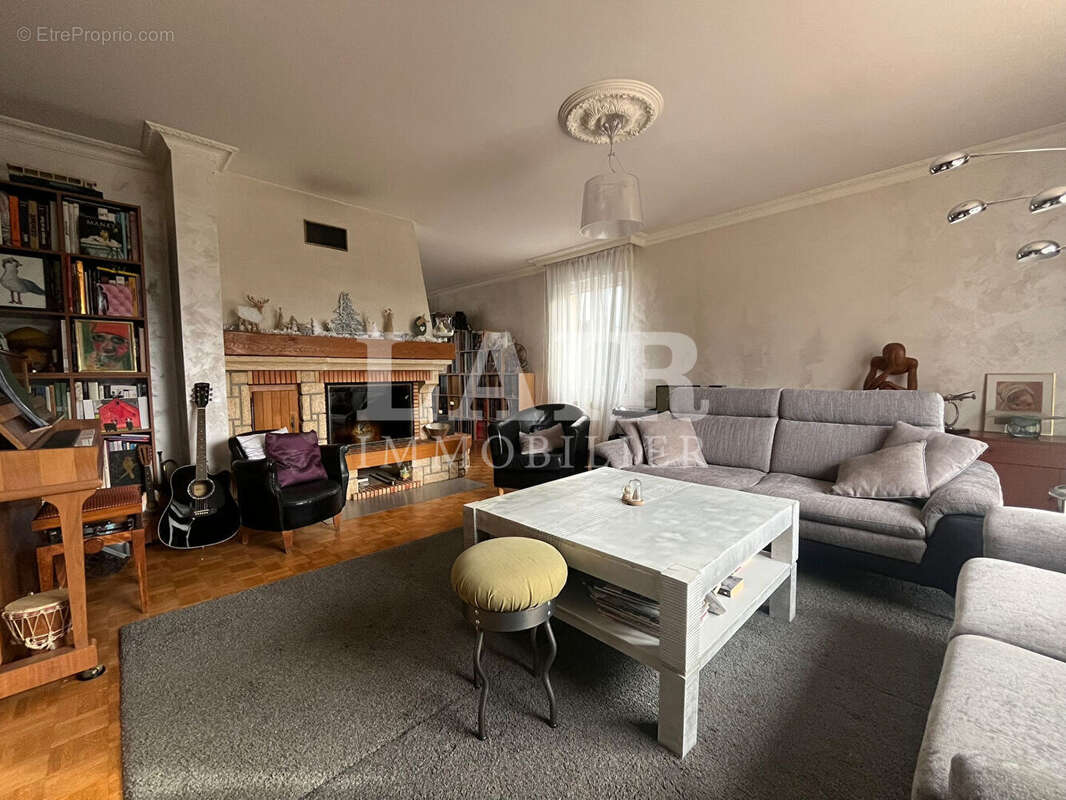 Maison à MORTAGNE-AU-PERCHE