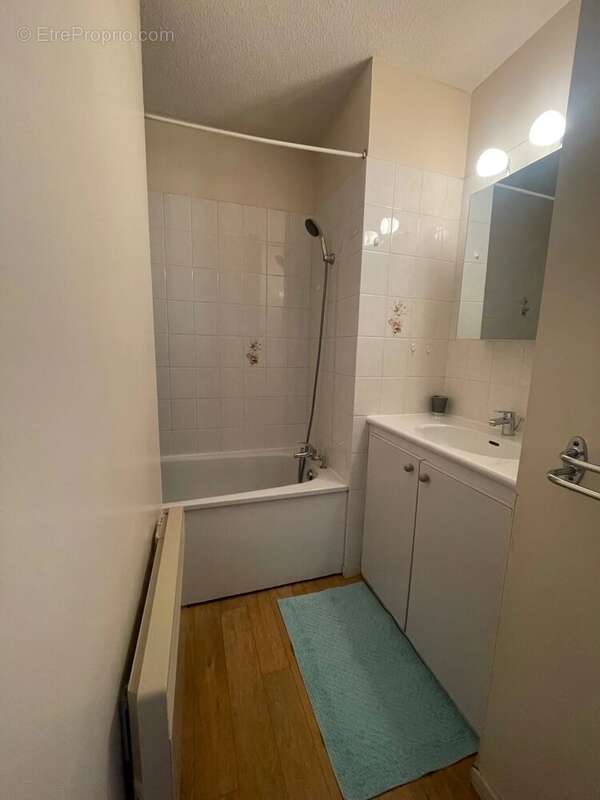 Appartement T2 meublé avec balcon - photo 5