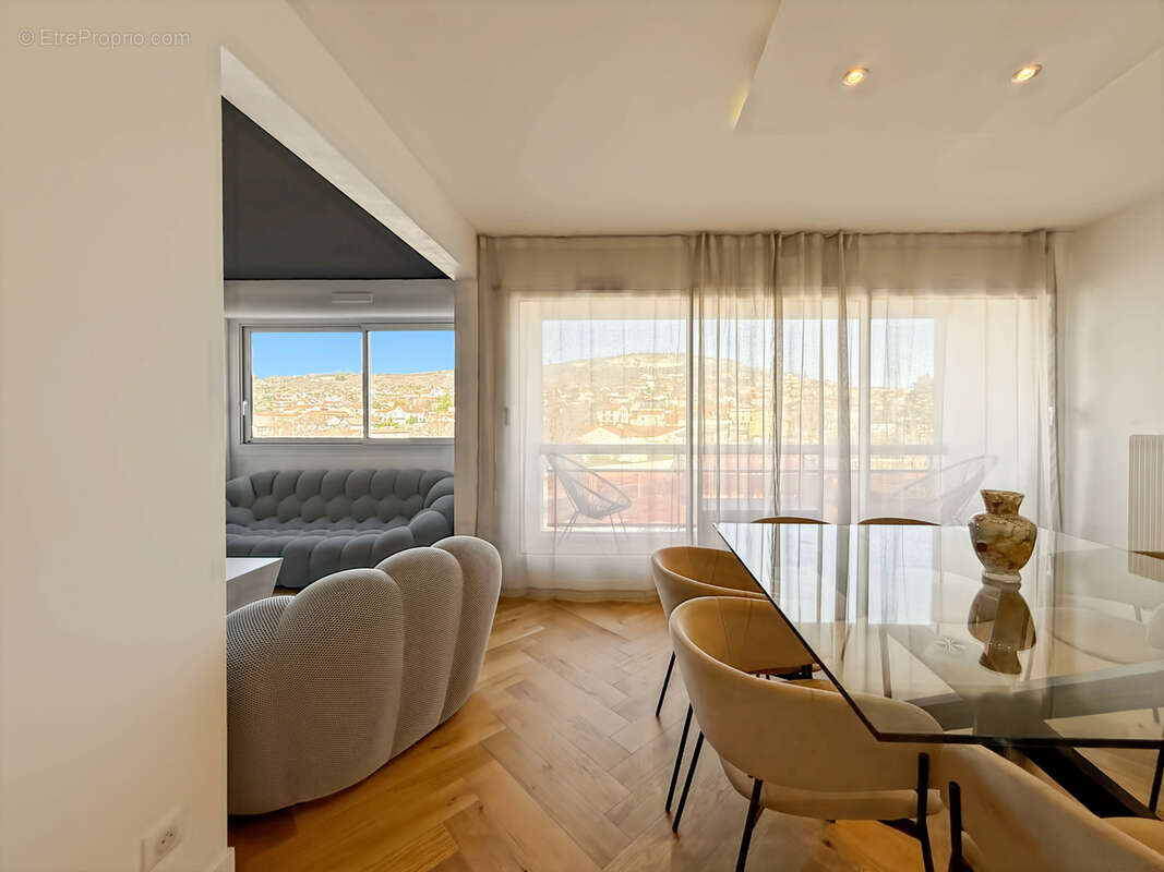 Appartement à COURNON-D'AUVERGNE