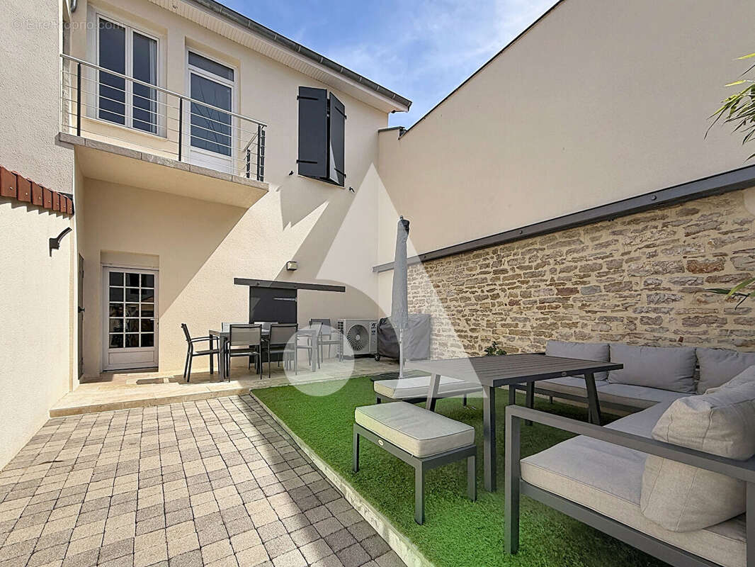 Maison à CHALON-SUR-SAONE