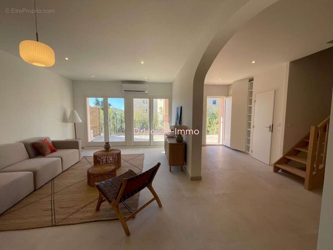 Maison à MARSEILLE-8E