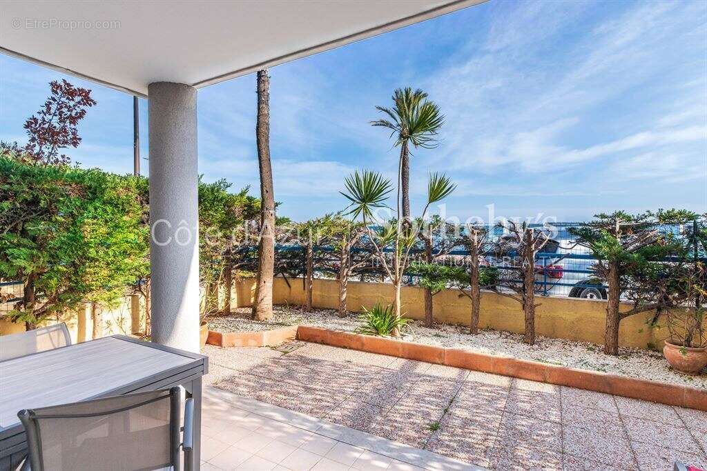 Appartement à ROQUEBRUNE-CAP-MARTIN