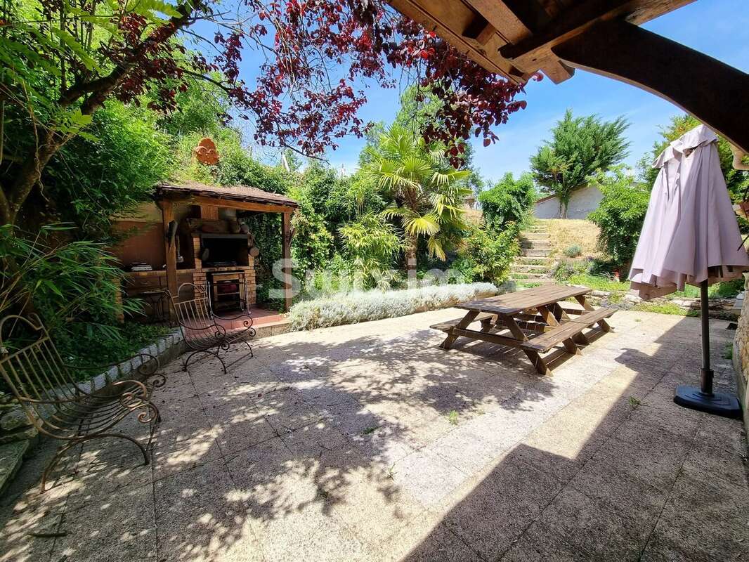 Maison à CUNCY-LES-VARZY