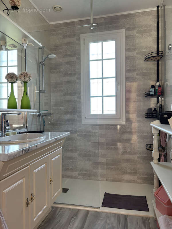 Maison à SAINTE-SCOLASSE-SUR-SARTHE