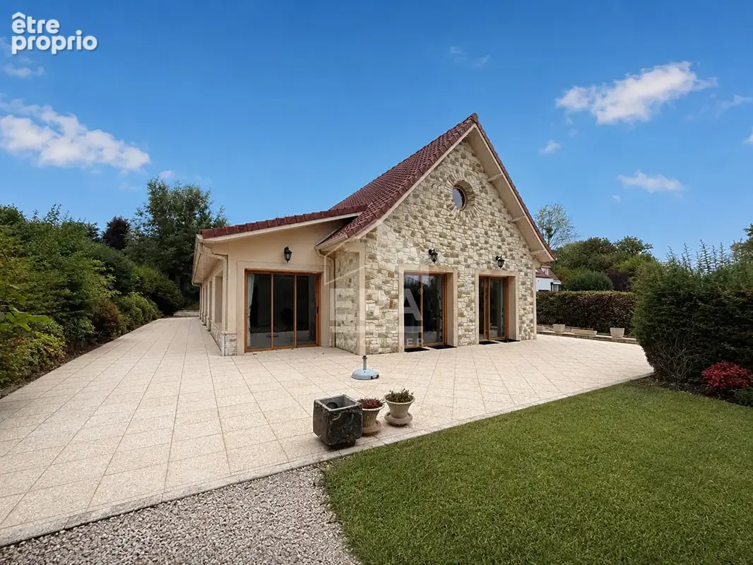 Maison à CONDETTE