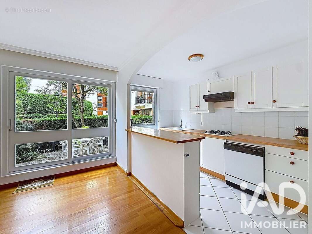 Appartement 69 m² à Le Chesnay  - photo 4