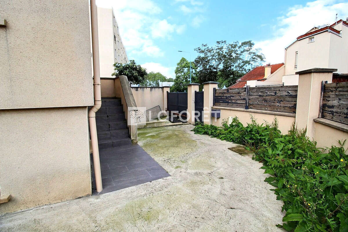 Maison à GENNEVILLIERS