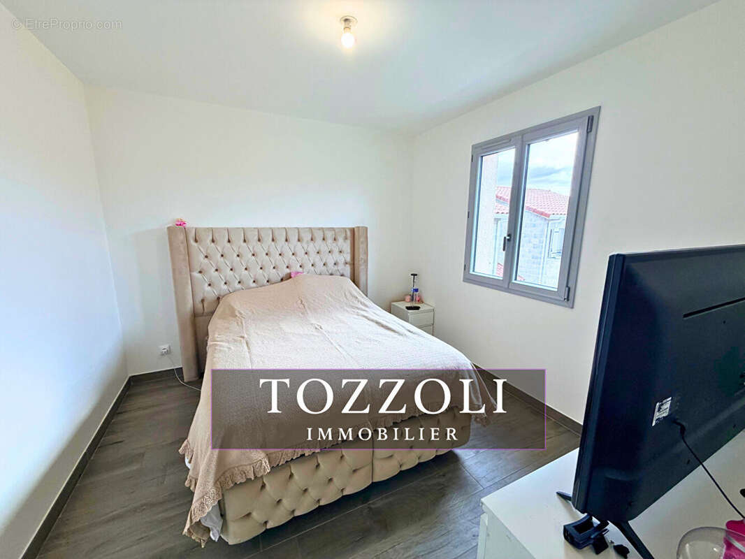 Maison L'isle D'abeau 4 pièce(s) 80.37 m2 - photo 8