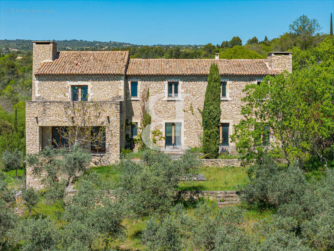 Maison 504 m² à Gordes  - photo 9