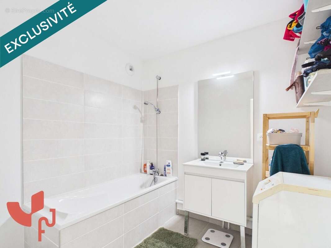Appartement 86 m² à Marquette-Lez-Lille  - photo 8