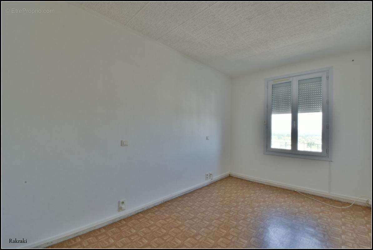 Appartement mourenx centre 60m2 habitable - photo 9