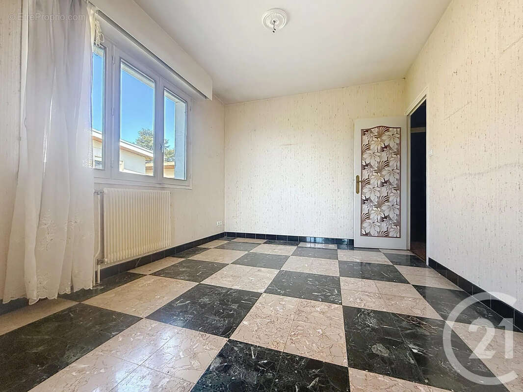 Maison à SAINT-APOLLINAIRE