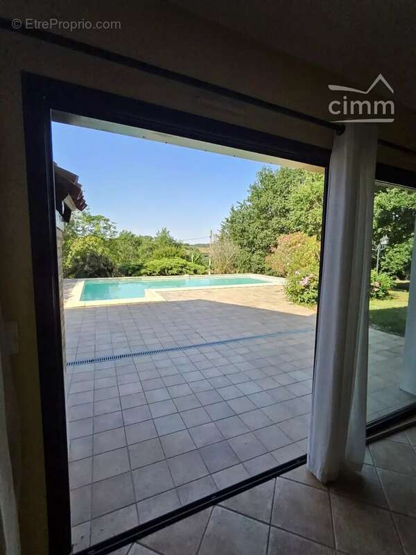 Maison individuelle 5 pieces piscine - photo 9