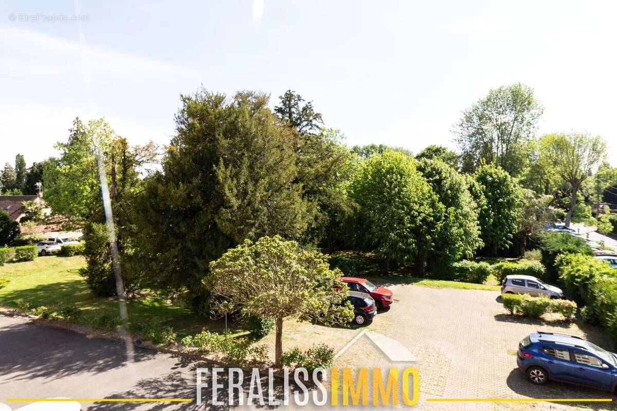 Appartement à VAUX-SUR-SEINE