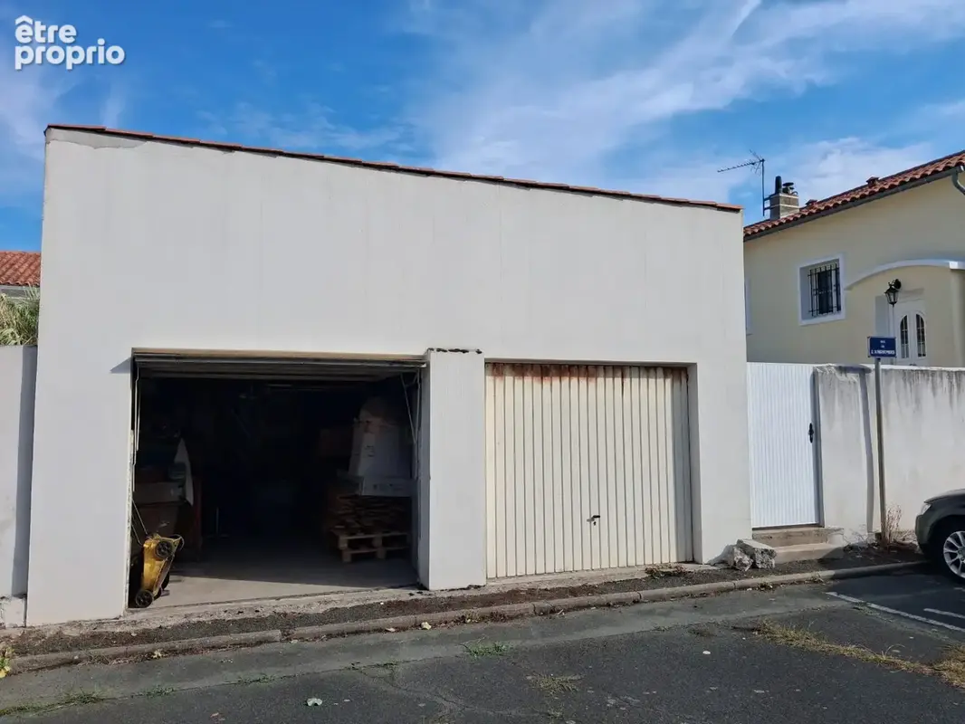 Parking à vendre à La Rochelle (17000) - photo 2