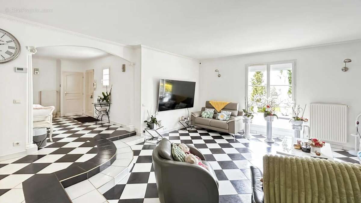 Maison à SOIGNOLLES-EN-BRIE