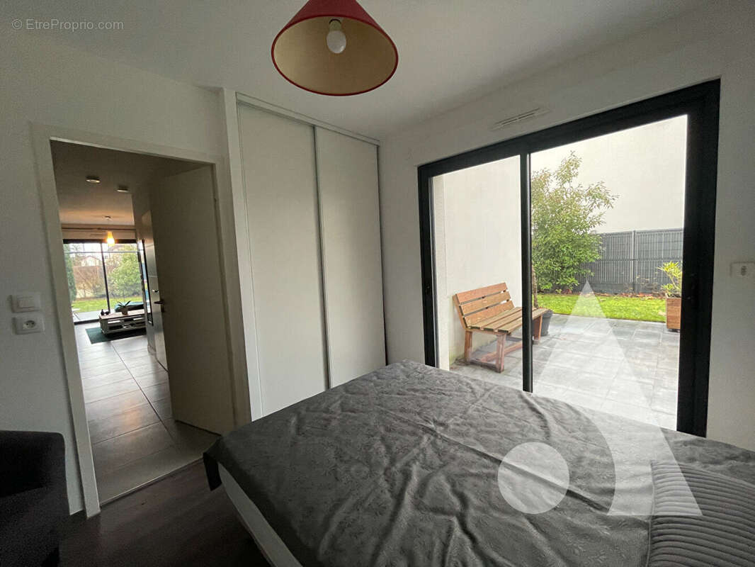 Maison à SAINTE-SAVINE