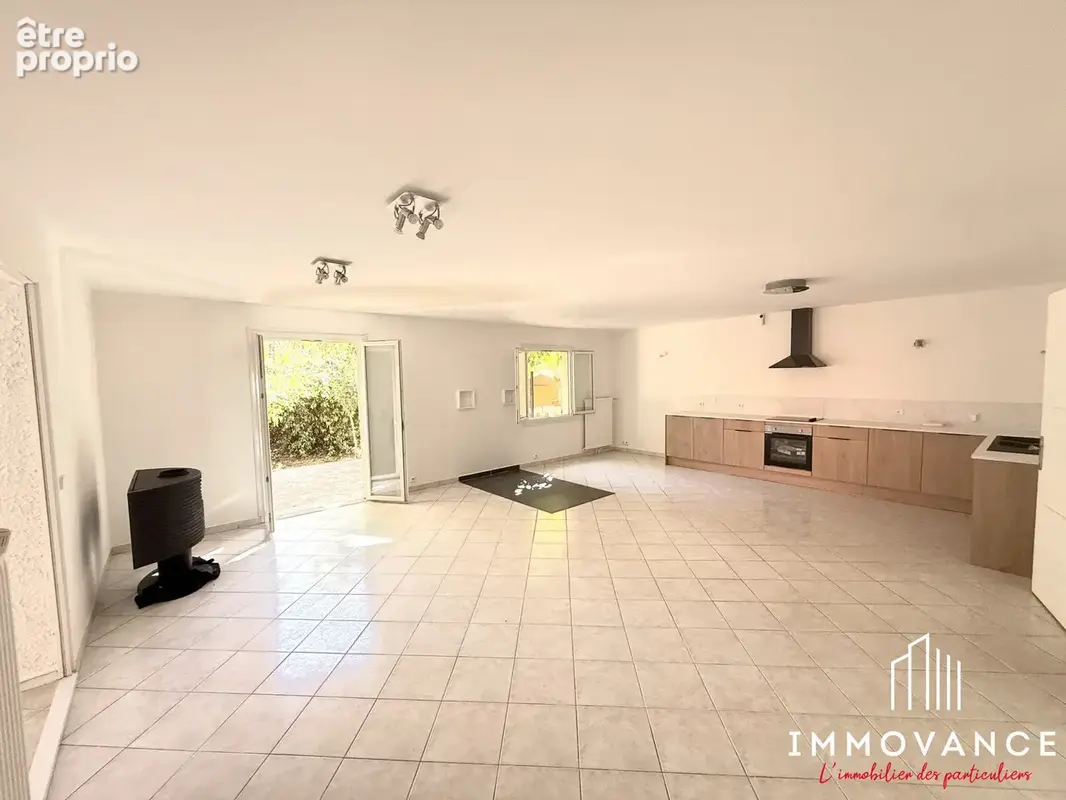 Appartement 5 pièces 143 m² à vendre à Teyran (34820) - photo 3