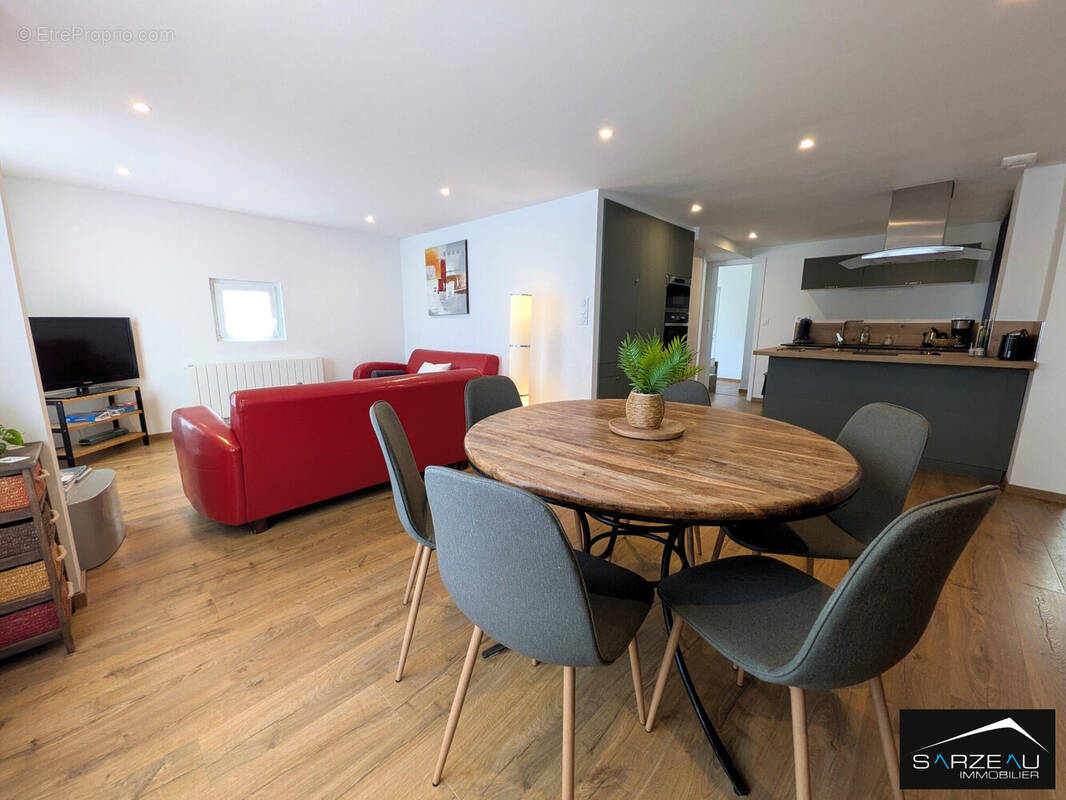 Appartement à ARZON
