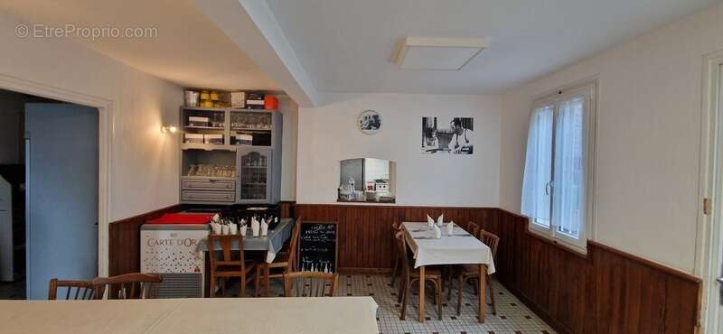 Bar-restaurant à vendre à VARENNES SUR MORGE (63) aux portes de RIOM ! - photo 5