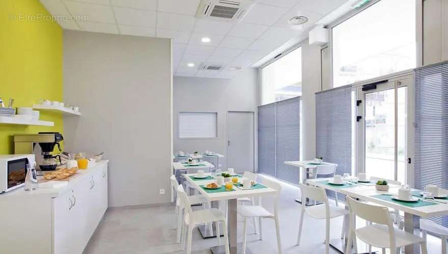 INVESTISSEMENT LOCATIF  Marseille 1er Arrondissement  Résidence Étudiante Les Estudines Marseille Flammarion - 4,96% de rentab - photo 9