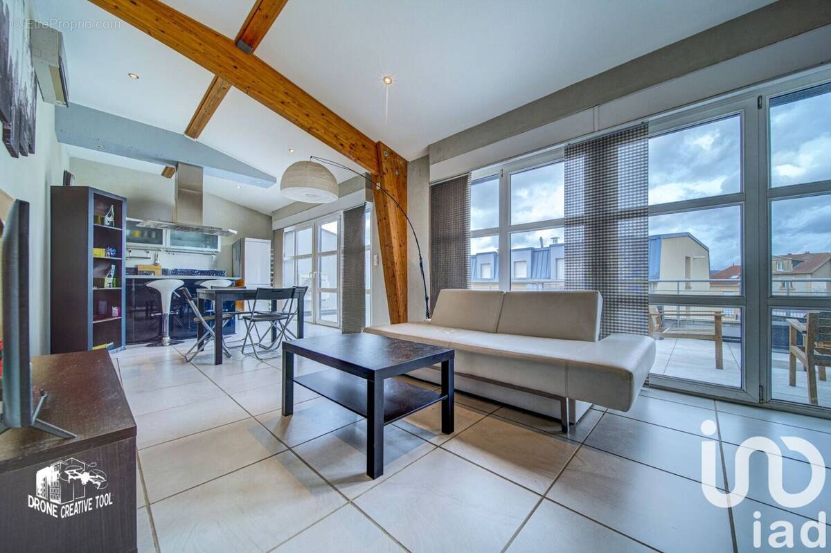 Photo 1 - Appartement à MOULINS-LES-METZ