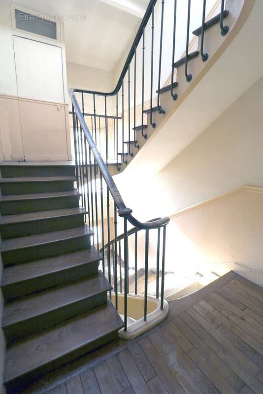 Appartement à VERSAILLES