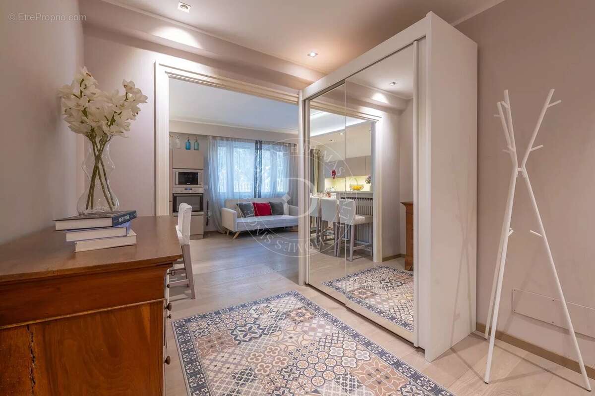 Appartement à BEAULIEU-SUR-MER