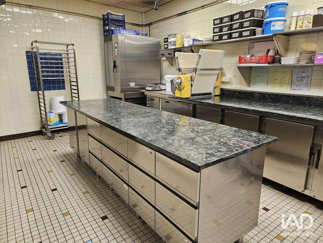 Photo 9 - Commerce à LEZOUX