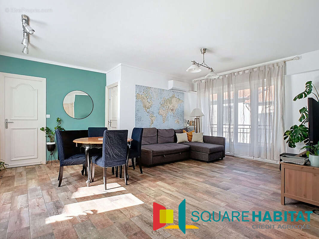 Appartement à LE CANNET