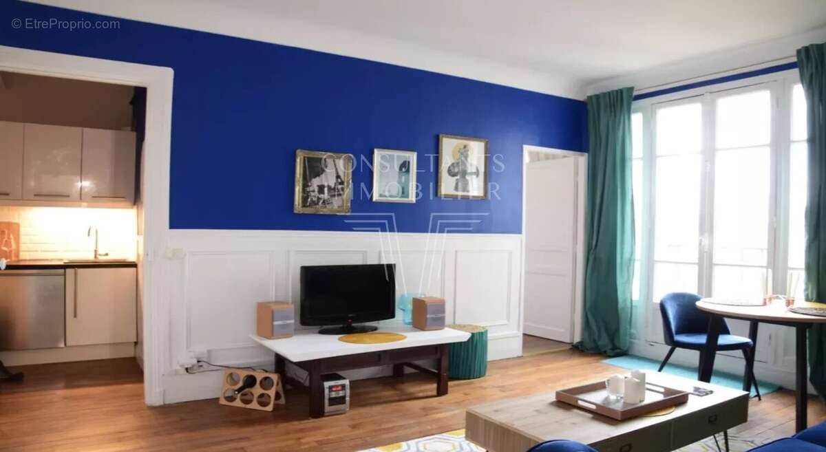 Appartement à PARIS-17E