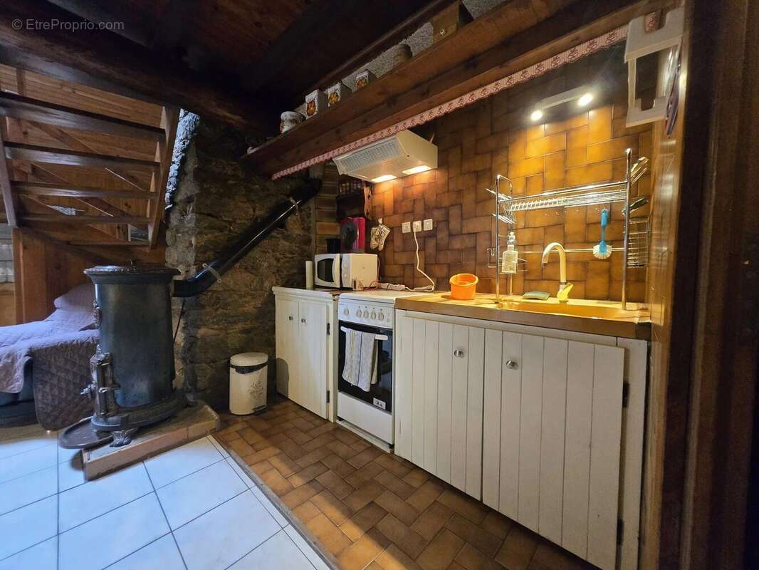 Maison à FONTRABIOUSE