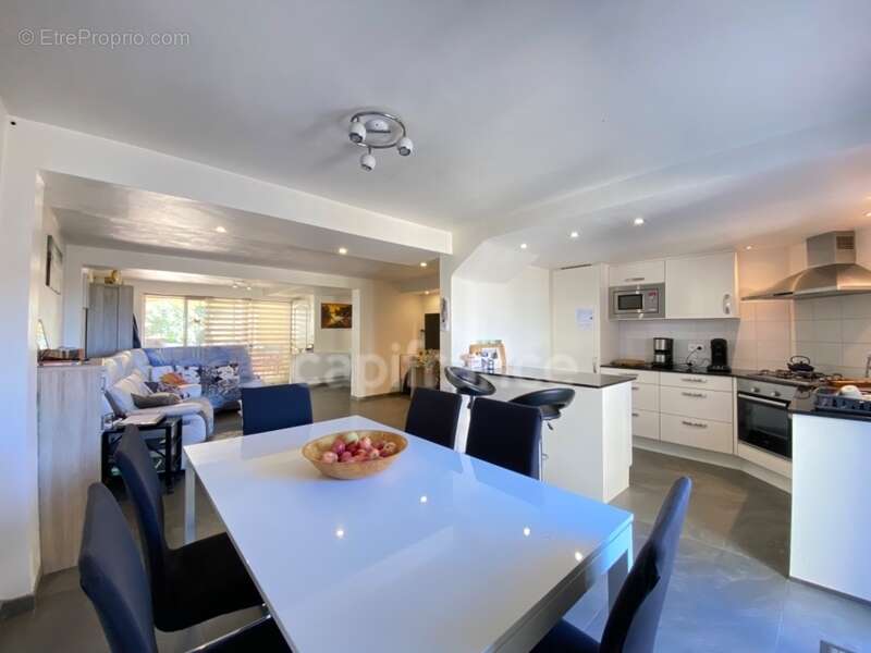 Dpt Gard (30) A vendre superbe villa T8 de 224m2, piscine, vue imprenable, exceptionnelle - photo 6