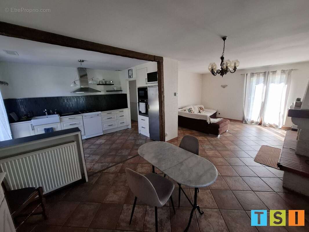 Prox SAINT GAUDENS: villa de plain-pied avec piscine su run terrain de 1215 m². - photo 7