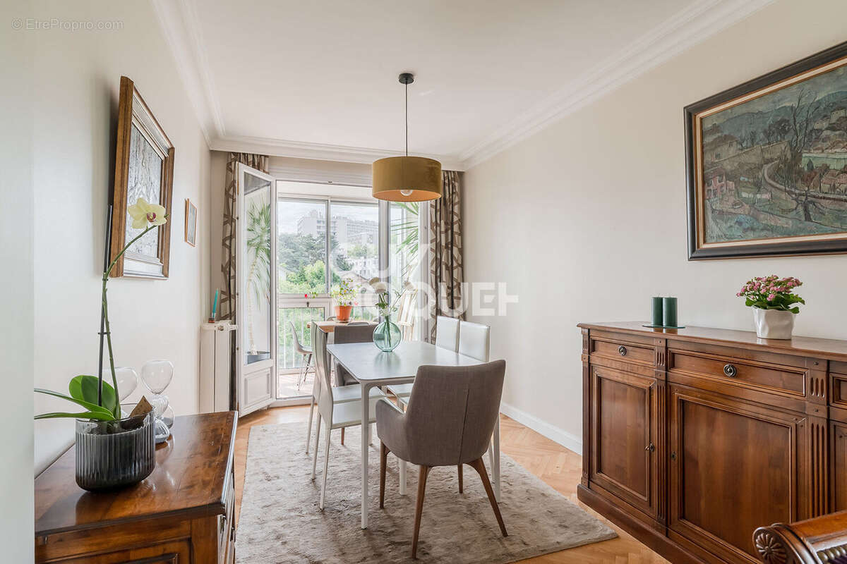 Appartement à CALUIRE-ET-CUIRE