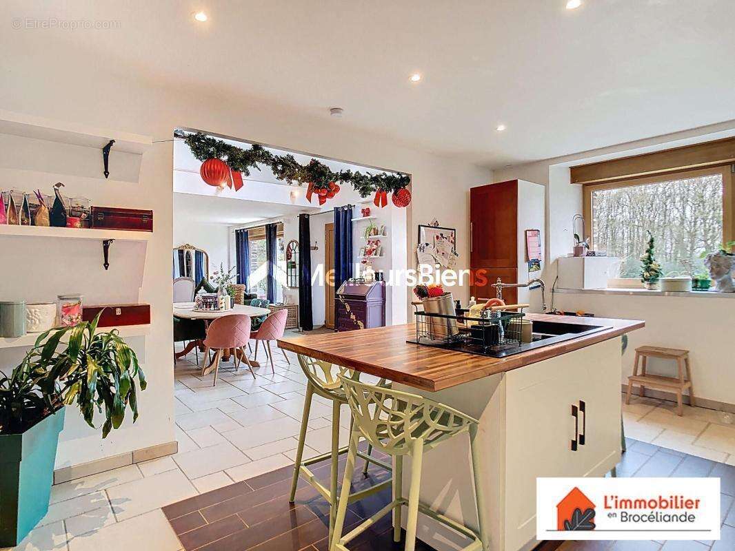 Maison à PLELAN-LE-GRAND