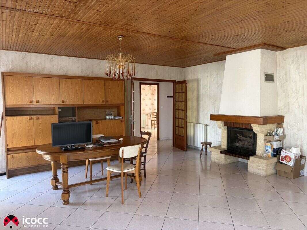 Maison à PUYRAVAULT