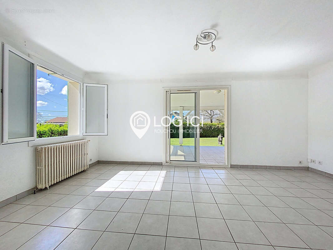Maison à MONTARDON