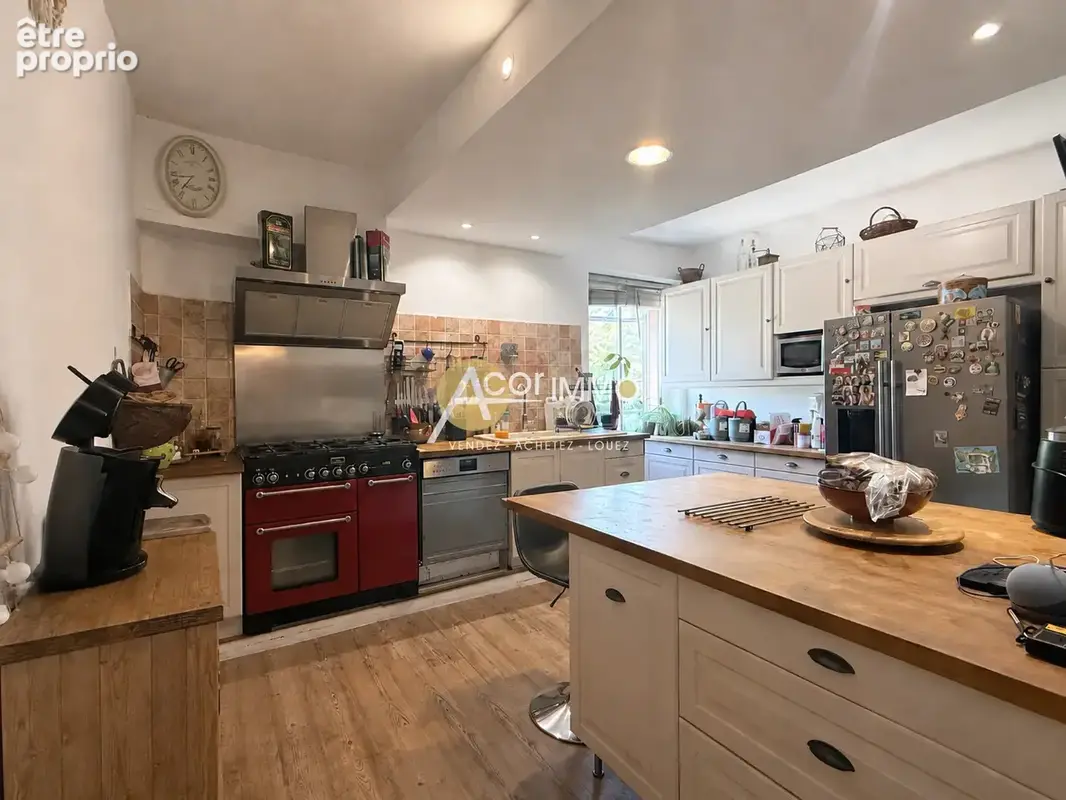 LA GARDE , 5 pièces 153 m2, Esprit maison, Jardin, Cave et Garage. - photo 4